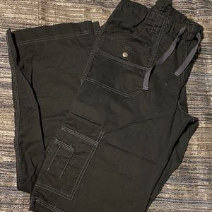 Dickies size M regular scrub bottoms 🖤